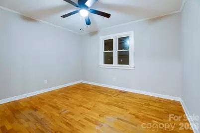 1813 Younger Avenue, Statesville, NC 28677 - Photo 12