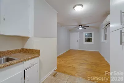 1813 Younger Avenue, Statesville, NC 28677 - Photo 8