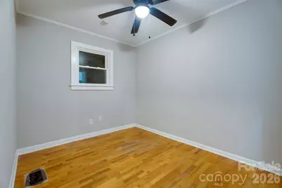 1813 Younger Avenue, Statesville, NC 28677 - Photo 10