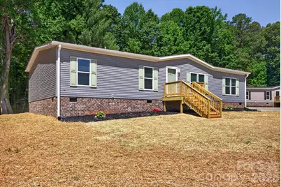 219 Harvick Lane, Lexington, NC 27292 - Photo 2
