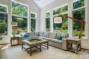 11 Beadle Ln, Asheville, NC 28803 - Photo 14