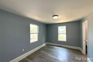 207 Bradford Dr, Charlotte, NC 28208 - Photo 12