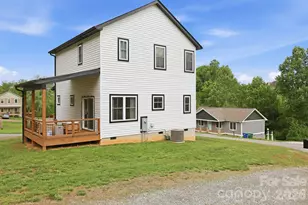 27 Ben Lippen Rd, Asheville, NC 28806 - Photo 2