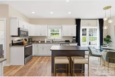 27 Ben Lippen Road, Asheville, NC 28806 - Photo 16