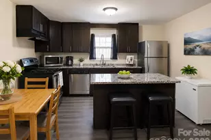 1711 Younger Ave, Statesville, NC 28677 - Photo 2