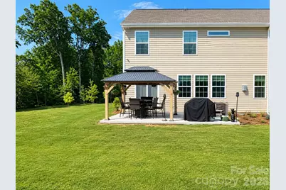 5688 Newton Way, Maiden, NC 28650 - Photo 2