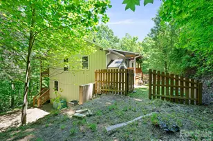 142 Wildflower Rd, Spruce Pine, NC 28777 - Photo 36