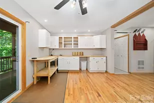 142 Wildflower Rd, Spruce Pine, NC 28777 - Photo 24