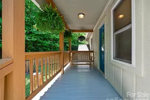 142 Wildflower Rd, Spruce Pine, NC 28777 - Photo 4