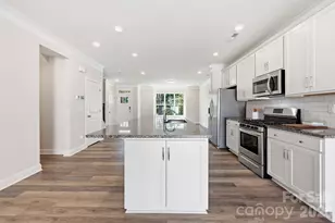 5036 David Cox Rd, Charlotte, NC 28269 - Photo 16
