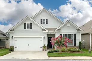 743 Summerfield Pl, Flat Rock, NC 28731 - Photo 2