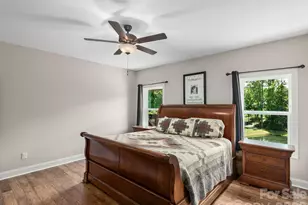 4 Farm Pond Ln, Candler, NC 28715 - Photo 12