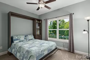 4 Farm Pond Ln, Candler, NC 28715 - Photo 16