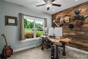 4 Farm Pond Ln, Candler, NC 28715 - Photo 18