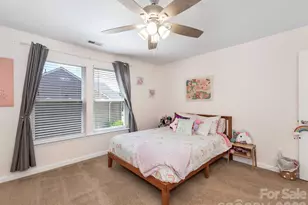 941 Capetown Ln, Clover, SC 29710 - Photo 10