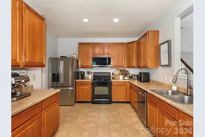 941 Capetown Lane, Clover, SC 29710 - Photo 8