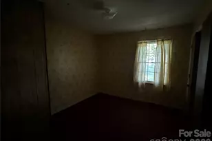 10100 Starwood Dr, Charlotte, NC 28215 - Photo 20