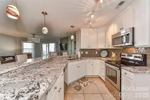 18557 Vineyard Point Ln, Cornelius, NC 28031 - Photo 16