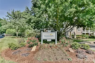 18557 Vineyard Point Ln, Cornelius, NC 28031 - Photo 30