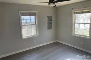 110 Sterling St, Chester, SC 29706 - Photo 6