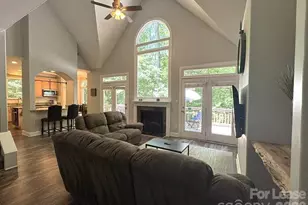 6629 Tuskan Dr, Charlotte, NC 28270 - Photo 10