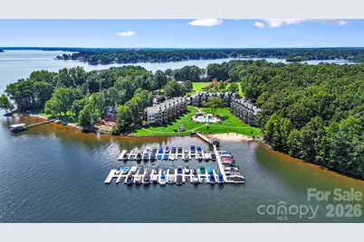 2121 Regatta Lane #303, Denver, NC 28037 - Photo 1
