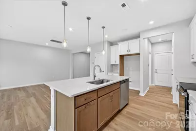 512 Webster Lane, Cramerton, NC 28032 - Photo 8