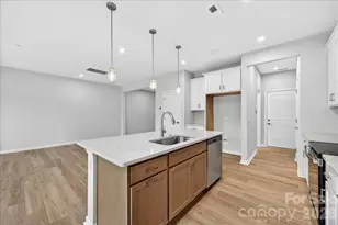 512 Webster Ln, Cramerton, NC 28032 - Photo 8