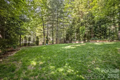 36 Foxglove Road, Hendersonville, NC 28739 - Photo 40