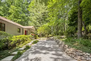 36 Foxglove Rd, Hendersonville, NC 28739 - Photo 44