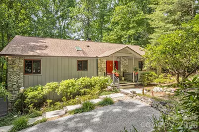 36 Foxglove Road, Hendersonville, NC 28739 - Photo 4
