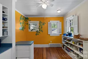 111 Norwood Ave, Asheville, NC 28804 - Photo 10
