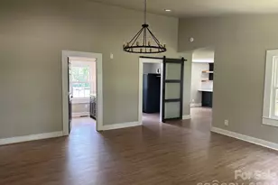 358 N Green River Rd, Gaffney, SC 29341 - Photo 14