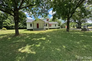 358 N Green River Rd, Gaffney, SC 29341 - Photo 2