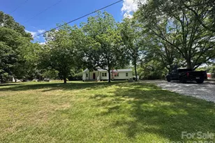 358 N Green River Rd, Gaffney, SC 29341 - Photo 6