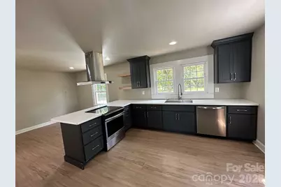 358 N Green River Road, Gaffney, SC 29341 - Photo 10
