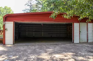905 S 10th St, Bessemer City, NC 28016 - Photo 10