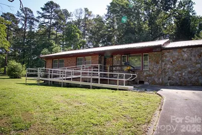 905 S 10th Street, Bessemer City, NC 28016 - Photo 8