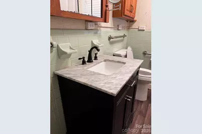 905 S 10th Street, Bessemer City, NC 28016 - Photo 16