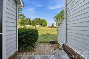5227 Amity Springs Dr, Charlotte, NC 28212 - Photo 20
