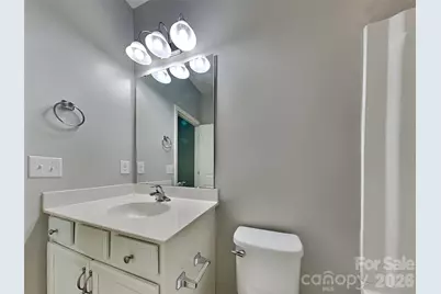 9425 Hartington Place, Charlotte, NC 28269 - Photo 10