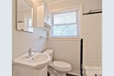 3031 Attaberry Drive, Charlotte, NC 28205 - Photo 2