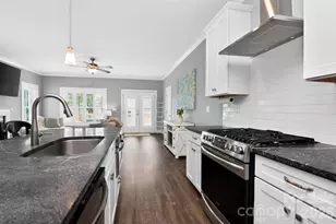 414 King St, Waxhaw, NC 28173 - Photo 12