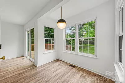 8129 Park Vista Circle, Charlotte, NC 28226 - Photo 24
