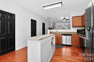 3909 Picasso Court, Charlotte, NC 28205 - Photo 6