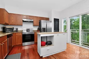 3909 Picasso Court, Charlotte, NC 28205 - Photo 8
