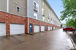 3909 Picasso Court, Charlotte, NC 28205 - Photo 28