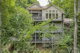 329 Mountain Crest Dr, Hendersonville, NC 28739 - Photo 2