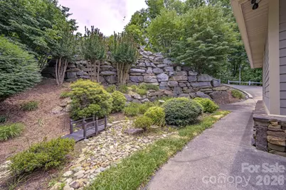 329 Mountain Crest Drive, Hendersonville, NC 28739 - Photo 34