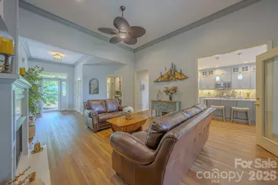 329 Mountain Crest Drive, Hendersonville, NC 28739 - Photo 8